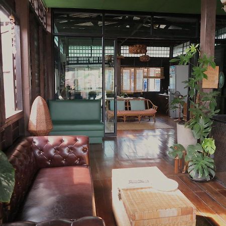 Non House Bangkok บ้านนอนโฮสเทล Eksteriør bilde