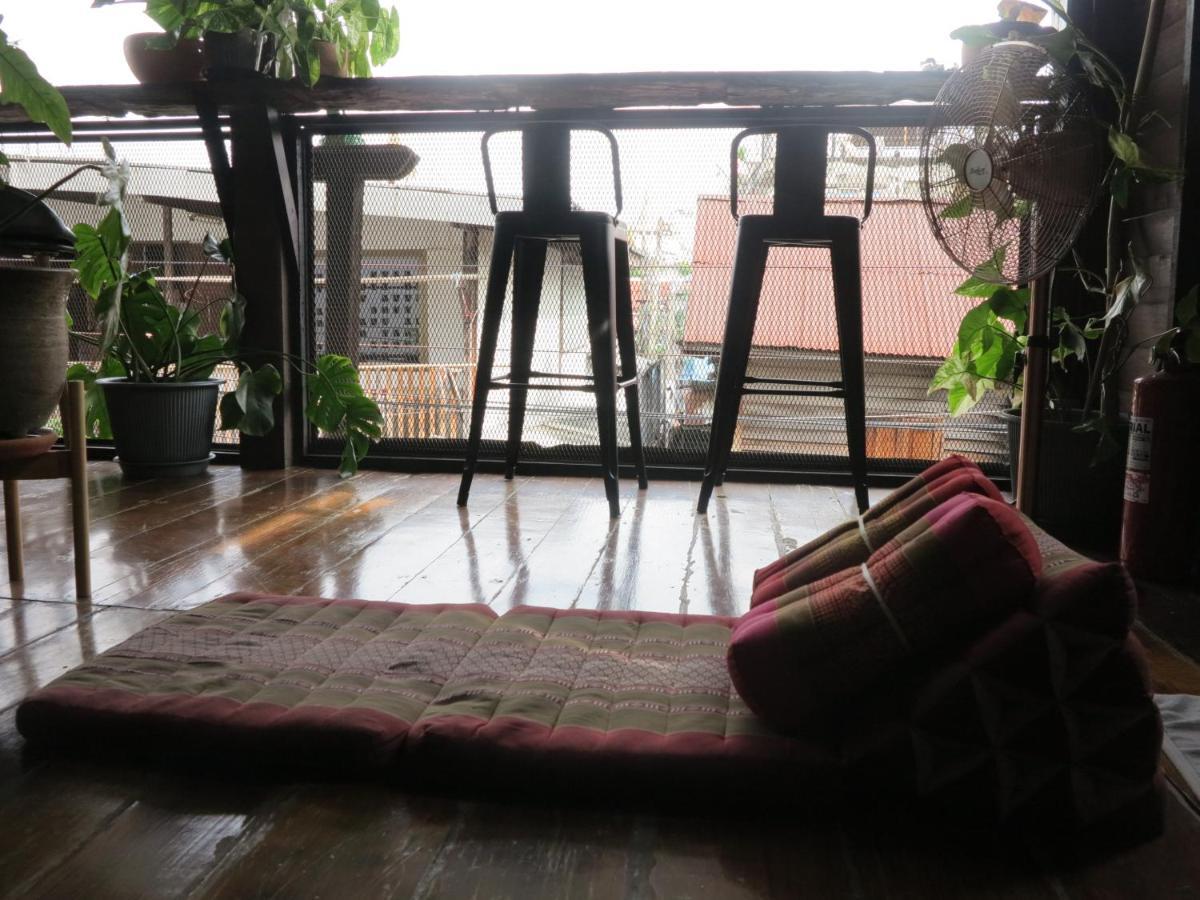 Non House Bangkok บ้านนอนโฮสเทล Eksteriør bilde